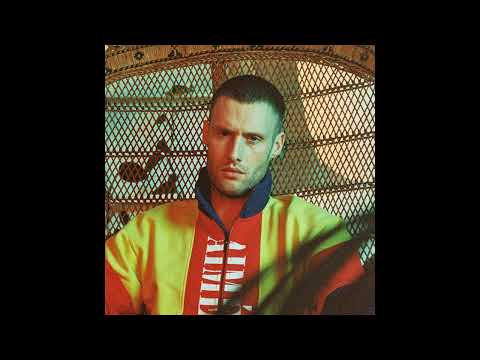 220 KID x AR CO - Wake 'N' Shake (1 hour)