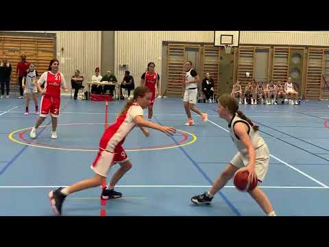 Viby Basket-Fryshuset (F11) 2:a halvlek 1/2-final (semifinal)