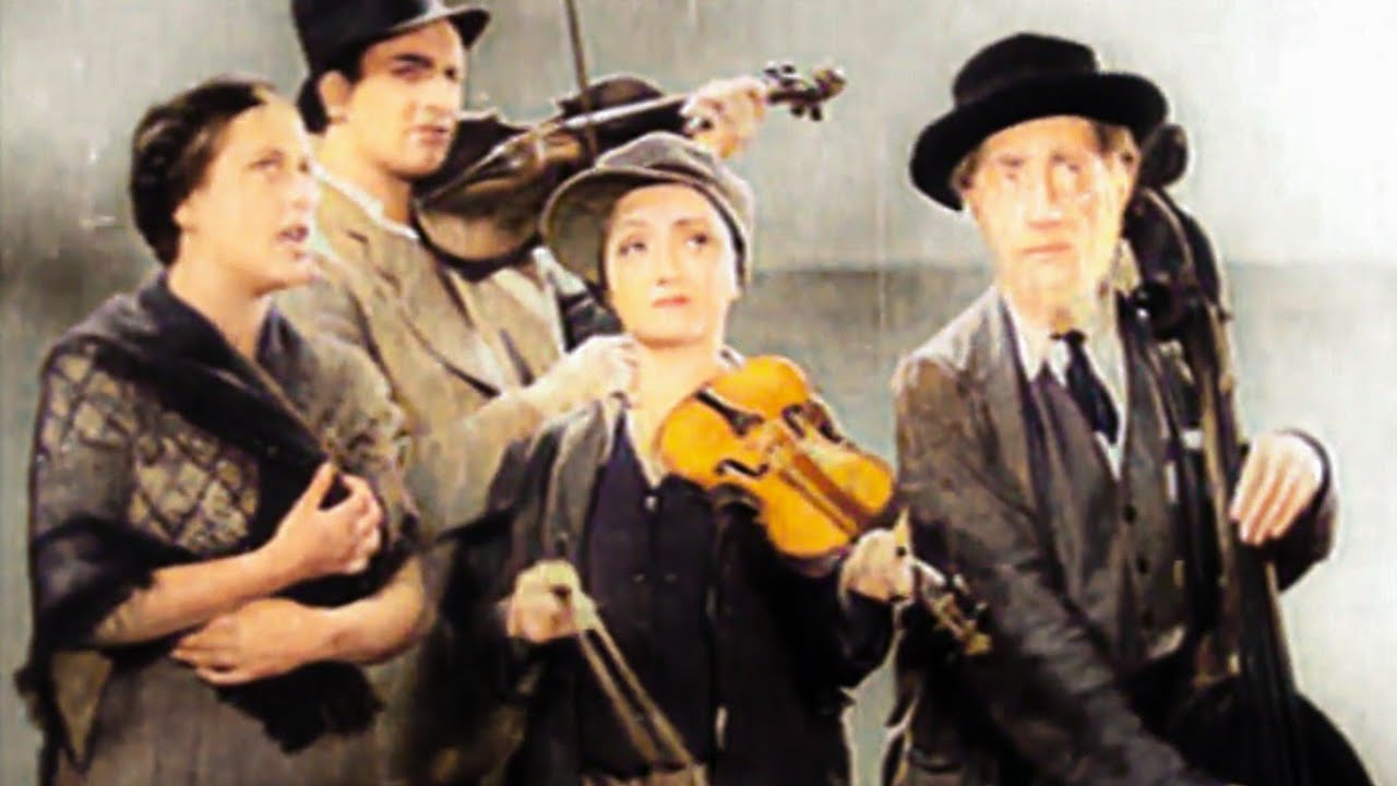 Yidl Mitn Fidl אידל מיטן פידל