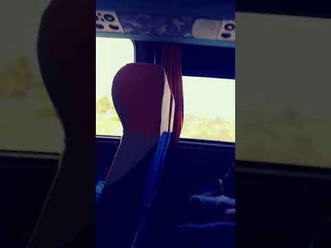 Cuando te duermes en el autobús 😬😆😆