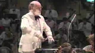 John Williams conducts Excerpts From Close Encounters Of The Third Kind
