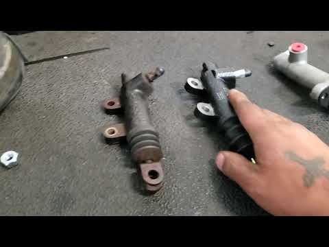 Replace master & slave cylinder on GK Hyundai Tiburon
