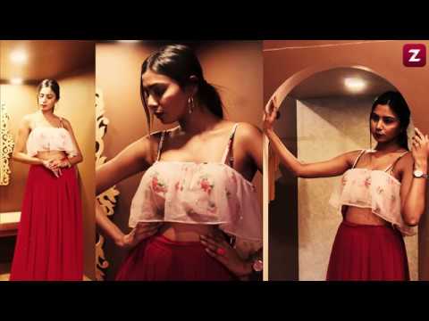 download lagu mp3 mp4 Indo Western In Ahmedabad, download lagu Indo Western In Ahmedabad gratis, unduh video klip Indo Western In Ahmedabad
