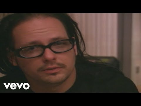 Korn - Make Me Bad - Band Interviews (from Deuce)