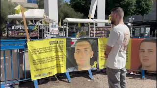 שורד השבי מתן אנגרסט הגיע לכיכר החטופים (חדשות ערוץ 7) - התמונה מוצגת ישירות מתוך אתר האינטרנט יוטיוב. זכויות היוצרים בתמונה שייכות ליוצרה. קישור קרדיט למקור התוכן נמצא בתוך דף הסרטון שורד השבי מתן אנגרסט הגיע לכיכר החטופים (חדשות ערוץ 7) - התמונה מוצגת ישירות מתוך אתר האינטרנט יוטיוב. זכויות היוצרים בתמונה שייכות ליוצרה. קישור קרדיט למקור התוכן נמצא בתוך דף הסרטון