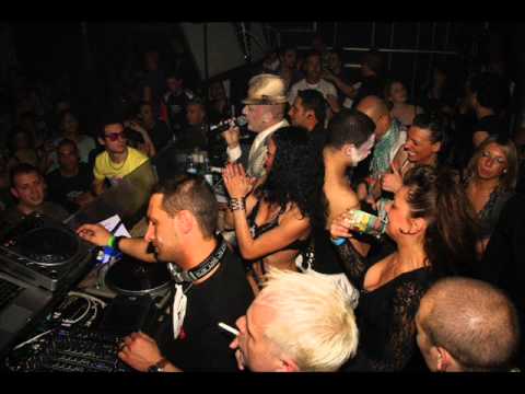 Paolo Kighine vs Thomas T & Luca Pechino live @Insomnia  30-04-2011 [Ultima Notte] parte 1