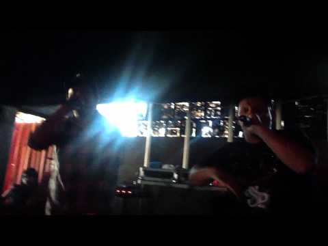 Nos une el humo (En vivo desde Versus Bar, Cd. Juárez) - Belzebu Crew (Crohnik) con Saik y Buda