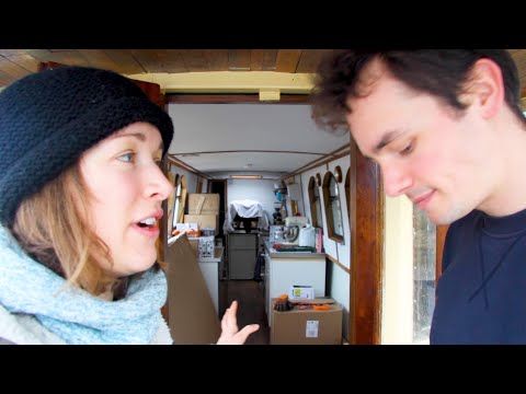 Winter aboard our narrowboat: Fighting Ice with Fire EP36