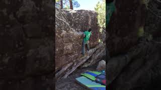 Video thumbnail of Pitxi metode, 7a+. Bezas