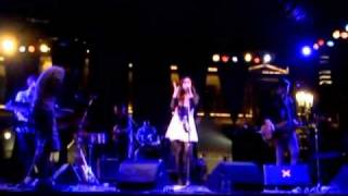 Fallulah - I Lay My Head (live @ Kotzia sq., Athens) (2010)