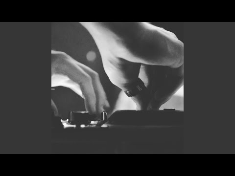 Energy Spot (feat. Leonel M.)