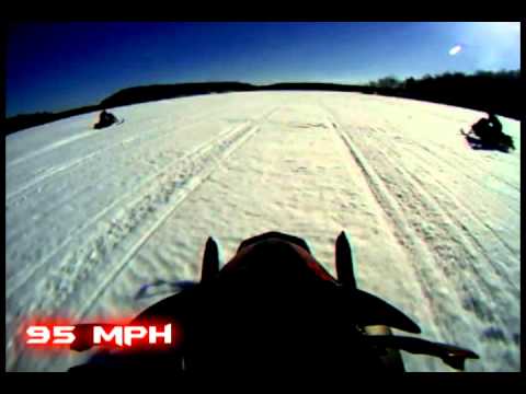 Yamaha Apex  vs  Ski-Doo 800R  vs  Ski-Doo 800 E-Tec