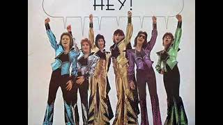 A    Glitter Band 'Baby I Dont Care' HIGH