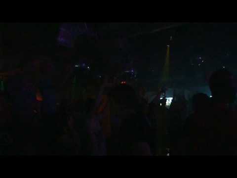 Zombie Nation - Kernkraft 400 (Russell G & Steve Haines Bootleg) @ Godskitchen 21/03/09 Pt.2