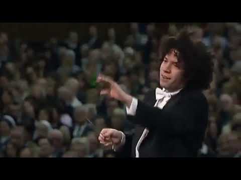 Gustavo Dudamel  Dvorak   Symphony no  9   4th movement   Allegro con fuoco
