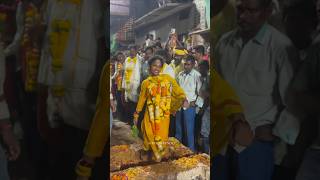 Download lagu எங்க அம்மா வரும்போது | #trendingshorts #ammankireedam #amman mp3