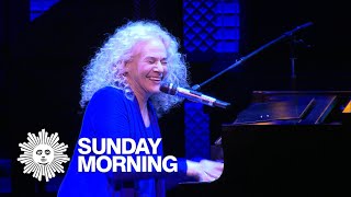 Carole King plays herself in the Broadway musical "Beautiful"