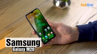 Samsung Galaxy M20 SM-M205F 3/32GB Blue - відео 3