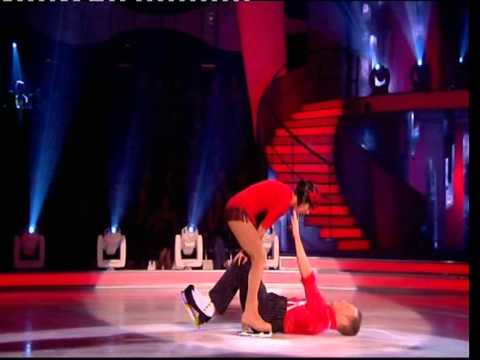 Dancing on ice 2013 week 7 Dan Whiston and Beth Tweedle +Team Beth Gangnam Style routine