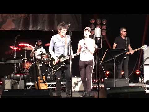 Ronnie Wood - Sweet Little Rock'n'Roller (Soundcheck) - Manchester Opera House - 27 November 2019