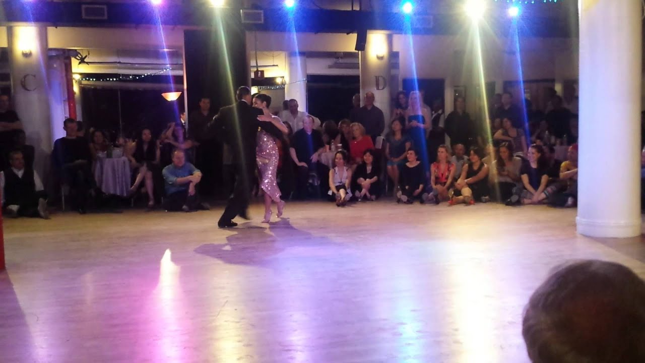 Argentine Tango:Junior Cervila and Guadalupe Garcia - La Milonga De Buenos Aires