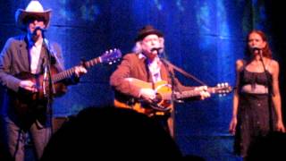 Gillian Welch, Dave Rawlings &amp; Buddy Miller - &quot; That&#39;s How I Got To Memphis&quot; - 2011.10.02 - SF, CA