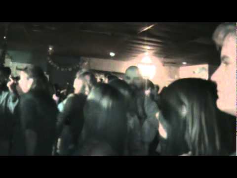 UNLIMITED Performing AC/DC's Shook Me All Night Long At L'Esprit New Years Eve