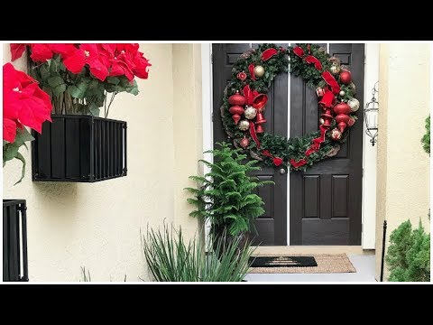 download lagu mp3 mp4 Double Door Wreaths, download lagu Double Door Wreaths gratis, unduh video klip Double Door Wreaths