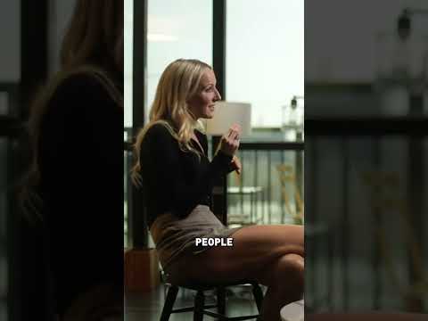 Nikki Glaser: Quitting smoking isn't as hard as drug companies say