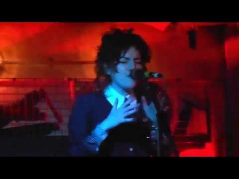 Scarlet Billham Performing "Maybe Next Time" Live @ Bedroom Bar, Shoreditch
