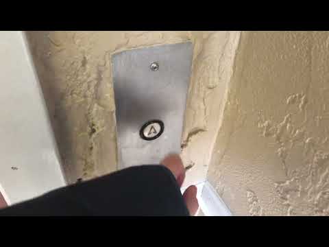 Dover Oildraulic elevator - Ponsi Plaza - North Huntingdon Township, PA