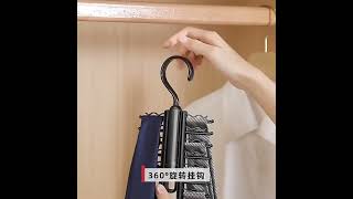 Vešiak na kravaty - čierny