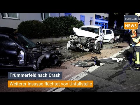 FULDA: BMW crashes into several vehicles!