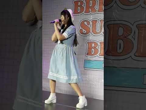 220828 Mew Shining Stars Graduation Stage - Warukii @ Summer Breeze of Summer Break - Donki Thonglor