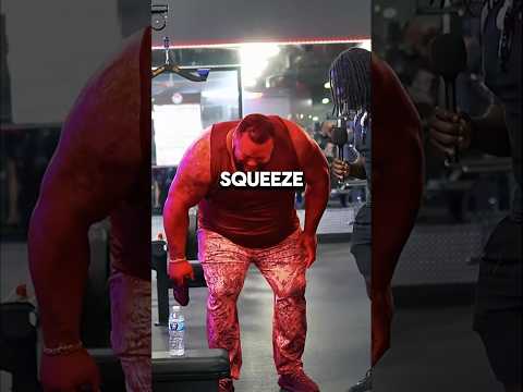 Powerlifter vs Strongman Grip Strength Battle!!  #gymshorts #gym #challenge