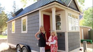 16 Foot Tiny House Has a Bedroom AND a Sleeping Loft