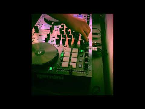 David Guetta - Sexy Boneless Chick (DJ Vella Live Recreation)