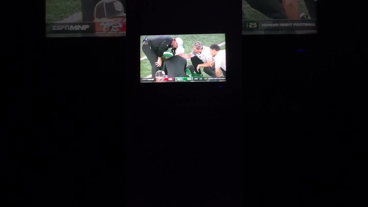 Irvin Charles injury vs Falcons