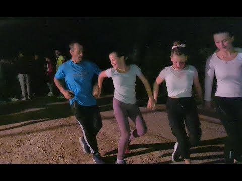 🔸VESELO KOLO OCA I DVIJE KĆERKE🔸 Gornja Rovna kod Busovače - Dobro Raspoloženje ◾ DR ◾