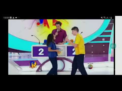 Meninas de Chiquititas Levando Tortada Domingo Legal (07/06/2015)