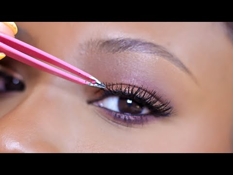 This lash tutorial will have you applying your false...