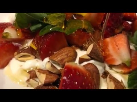 Yogurt snack recipe with Strawberries, honey, almonds, mint, dried figs. Greek 🇬🇷food recipe.