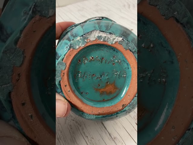 Vídeo relacionado con Out of the Blue KG Taza/Material: Gres/Dimensiones: 14,5 x 11,5 cm