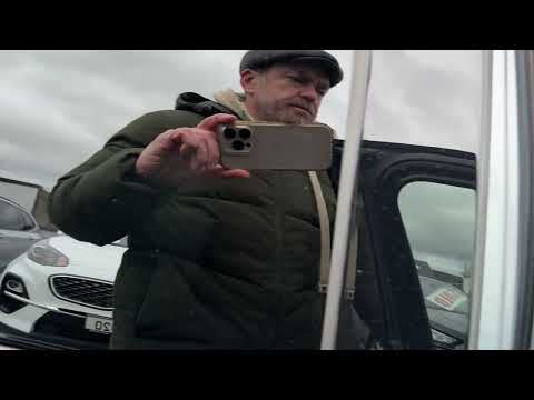 BMW 5-Series 2023 530E M SPORT PRO - Image 2