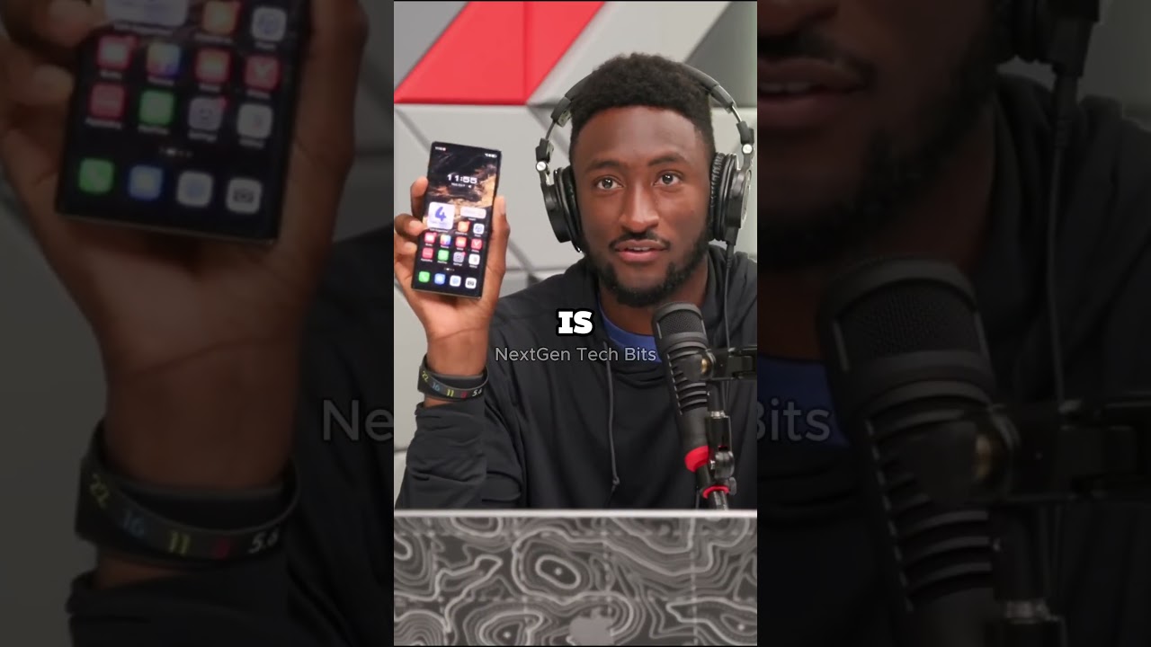 MKBHD Reveals His New Folding Phone – The Huawei Mate X3! Video