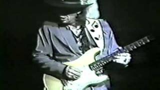 Stevie Ray Vaughan-The Sky Is Crying- Live