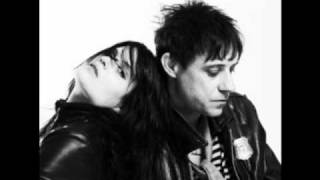 The Kills - You Don't Love Me (No No No) / Steppin Razor