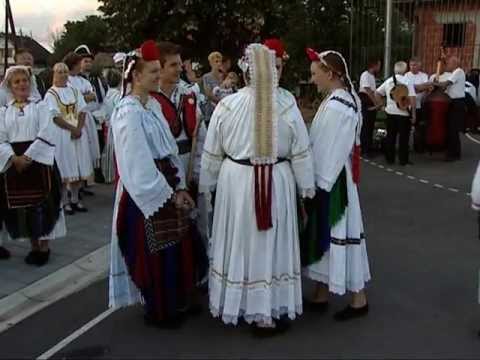12. Susreti povratničkih folklornih skupina Okučani 2013