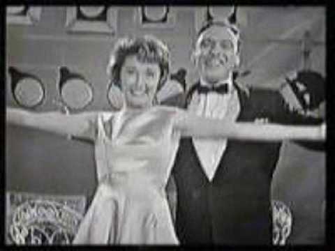 Pearl Carr and Teddy Johnson 'Never Let Me Go' 45RPM