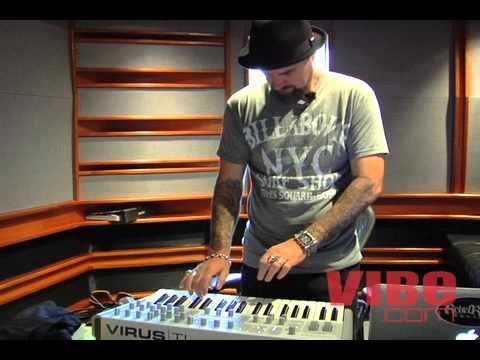 Jim Jonsin Makes A Beat For Young Jeezy
